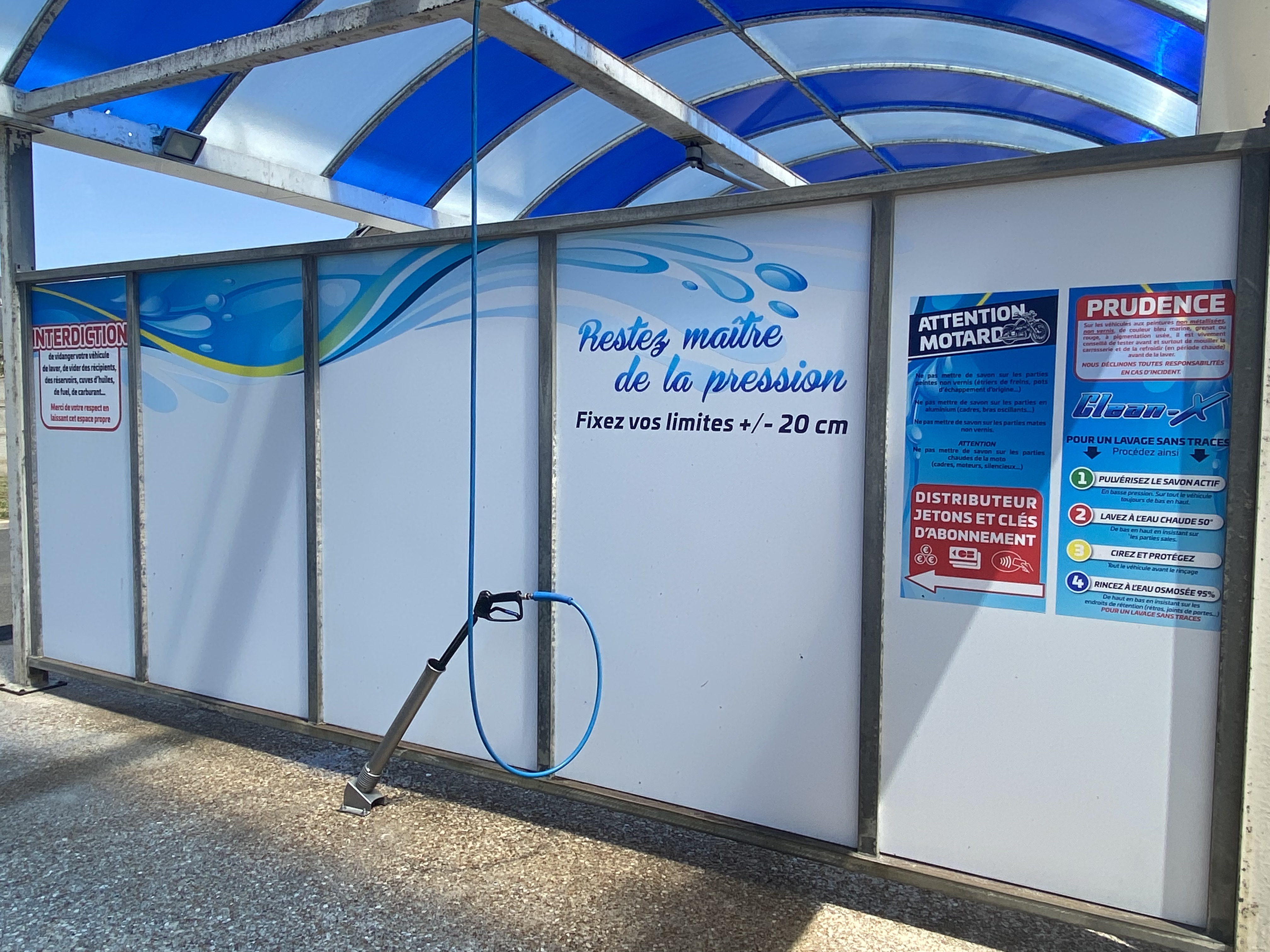 Piste de lavage haute pression